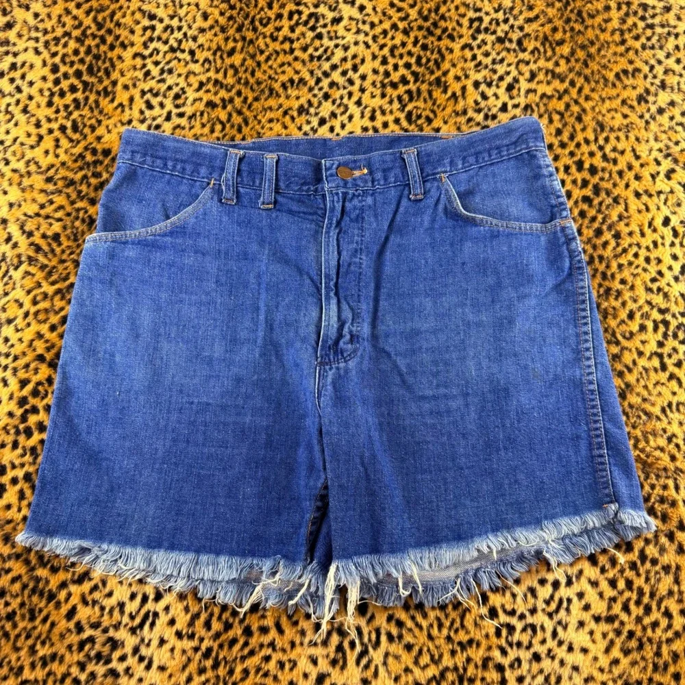 Vintage 1960s Wrangler Denim Cut Off Shorts Blue Scovill Zipper 36 Waist